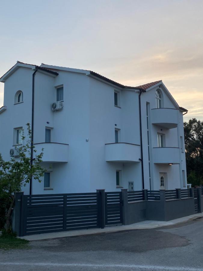 PUY Villa Mara מראה חיצוני תמונה